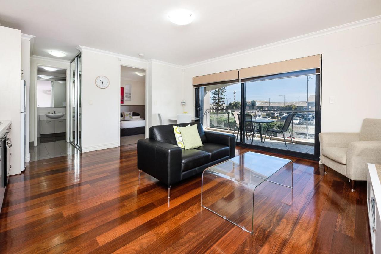 Fremantle Harbourside Apartments Bagian luar foto